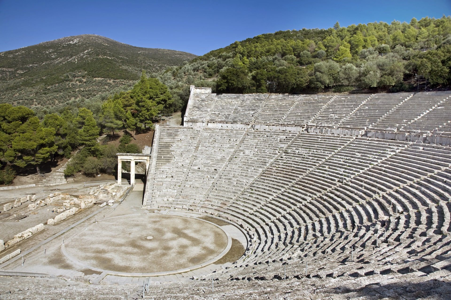 Athene en de Peloponnesos