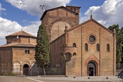 Ravenna en Bologna i.s.m. Vrije Academie. Literatuur van Emilia-Romagna, van Dante tot Ariosto