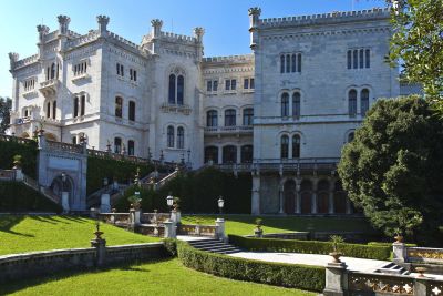Triëst en Friuli-Venezia Giulia i.s.m. Vrije Academie