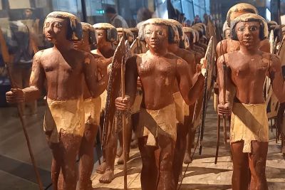 Monumenten van de farao’s. Piramiden, tempels en graven