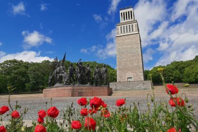 De DDR. Oppositie en onderdrukking, revolutie en wederopbouw