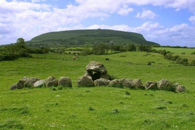 Ierland. Landschap vol monumenten