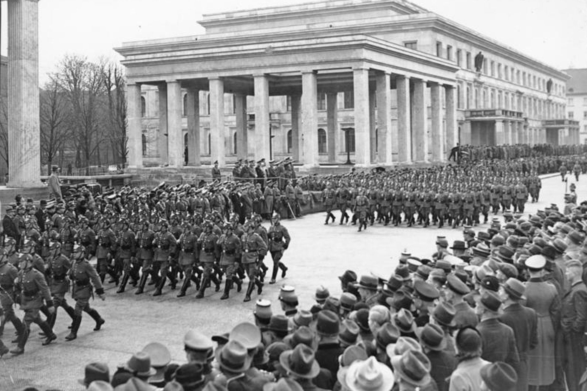 Duister Duitsland. Op reis door Hitlers Beieren